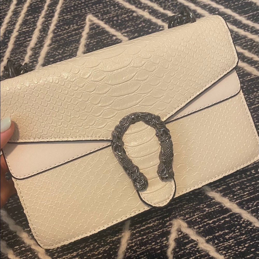 DEEPMEOW - Amazon Off-White Snake Print Crossbody Bag - Picture 1 of 5